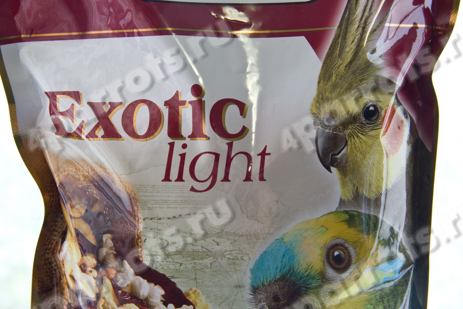 фото корма для попугаев Exotic Light1